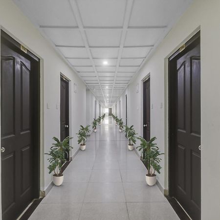 Hotel O Kalapurackal Residency Thekkady Ngoại thất bức ảnh