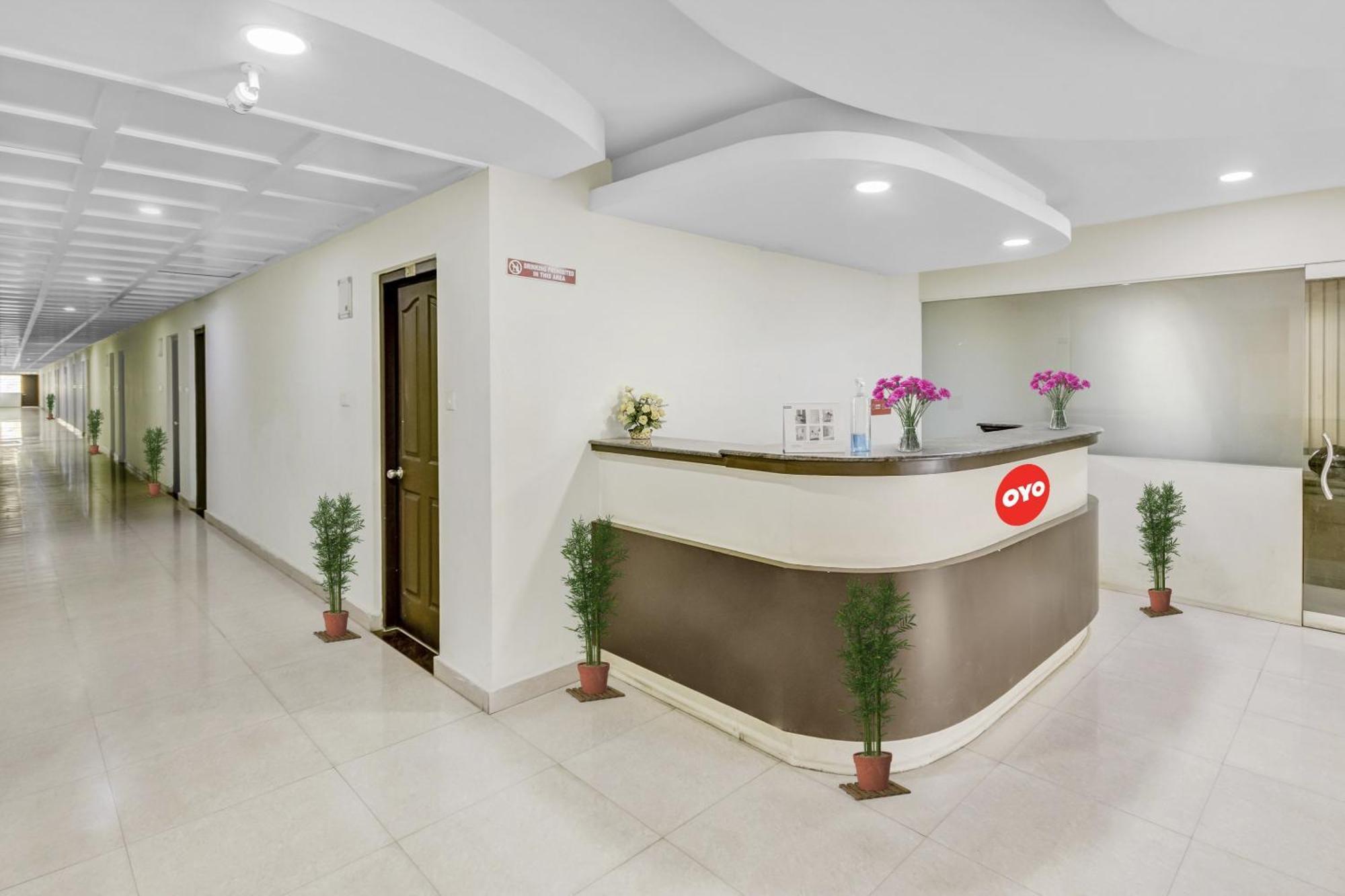 Hotel O Kalapurackal Residency Thekkady Ngoại thất bức ảnh
