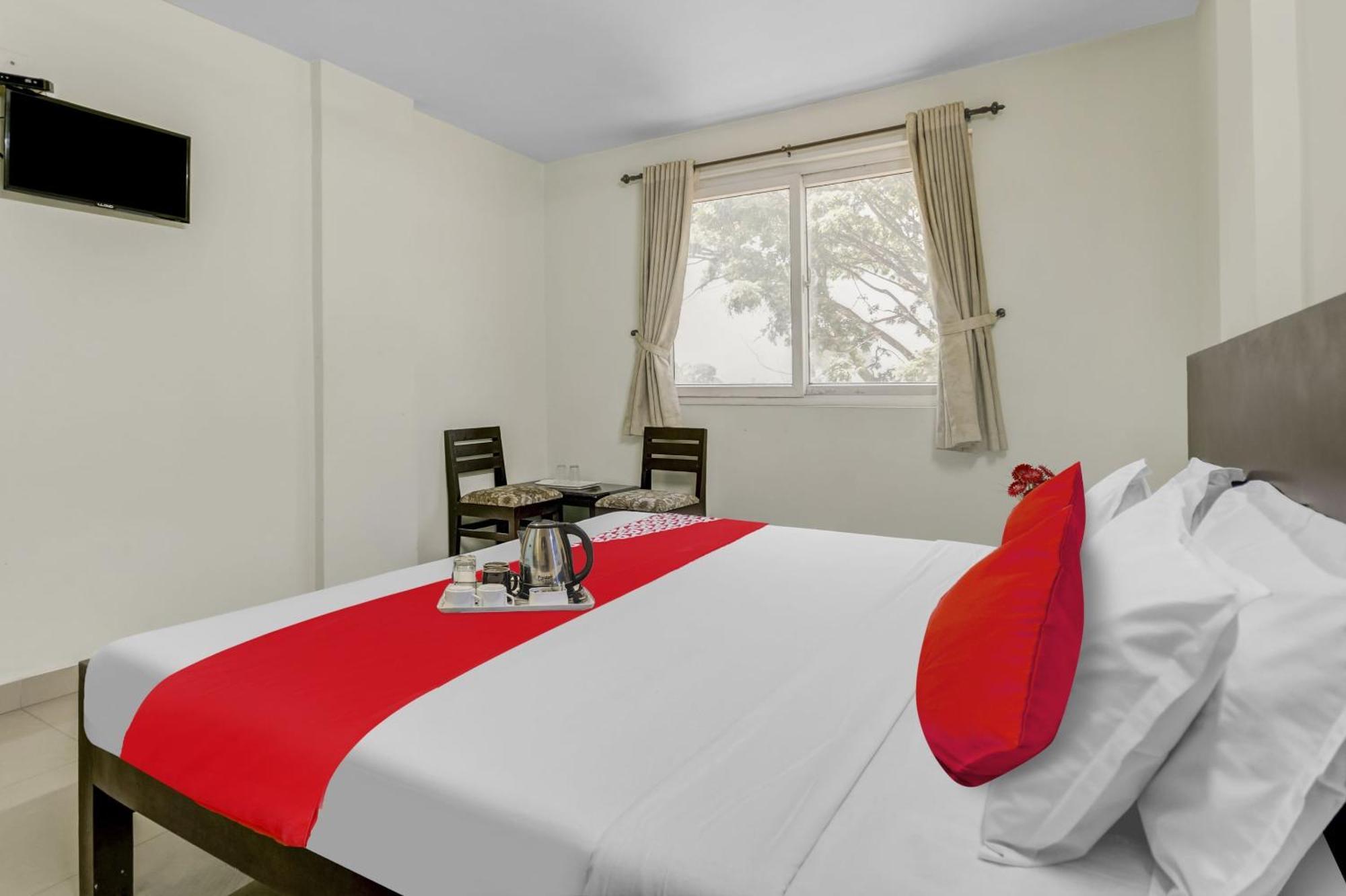 Hotel O Kalapurackal Residency Thekkady Ngoại thất bức ảnh